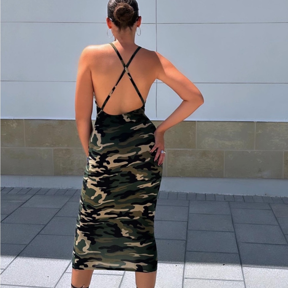 Brand New✨ The Rebel Woman Camo Maxi ✨ - Picture 5 of 6